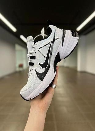 Nike v2k runtekk white black 3