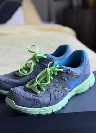 Кросівки жіночі nike сірі, сині, салатові 36-37 розмір