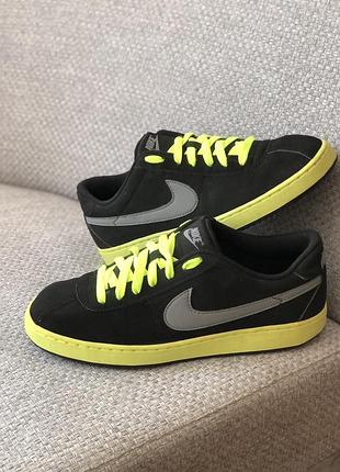 Кросівки жіночі nike чорні 2