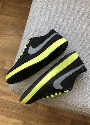Кросівки жіночі nike чорні 5