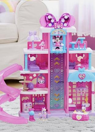 Ігровий набір disney minnie mouse pet hotel — 4-поверховий готель для тваринок
