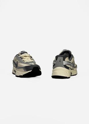 Nike initiator beige/grey 6