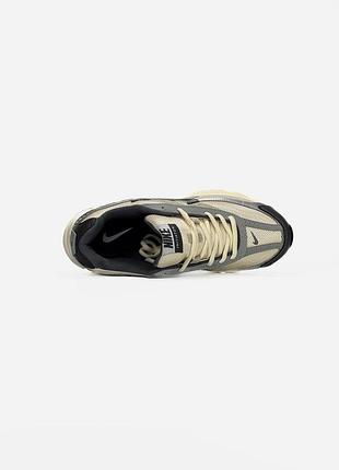 Nike initiator beige/grey 4