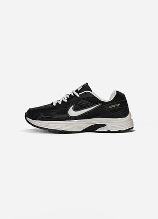 Nike initiator black/white