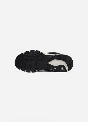 Nike initiator black/white 8