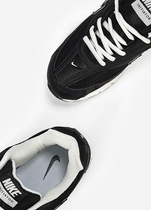 Nike initiator black/white 9