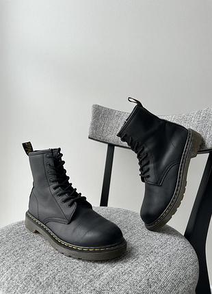 Жіночі шкіряні ботинки черевики чоботи взуття dr martens