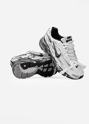 Nike initiator custom white black 2
