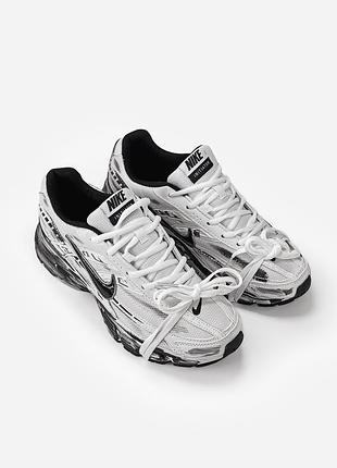 Nike initiator custom white black 4