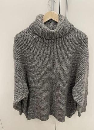 Жіночій теплий светр під горло zara