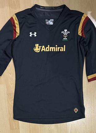Футболка under armour