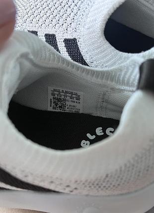 Adidas кросівки 2