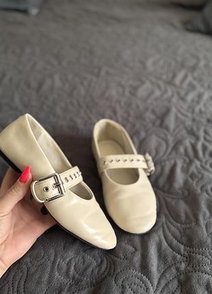 Балетки для дівчаток zara бежеві, розмір 32, довжина устілки 20.5 см