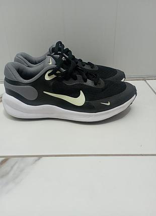 Кросівки жіночі nike чорні, сірі, розмір 35,5