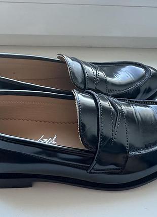 Жіночі лофери artell shoes чорні, розмір 39, матеріал шкіра