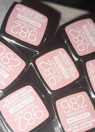 Помада для губ maybelline color sensational matte 982 peach buff
