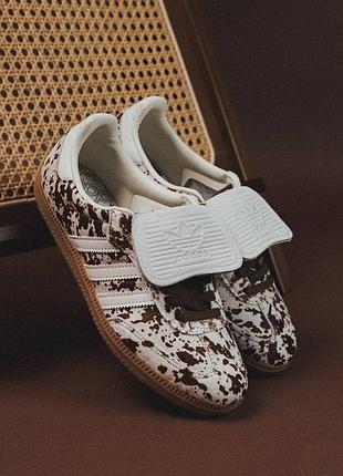 Кросівки чоловічі adidas samba lt білі з коричневим принтом