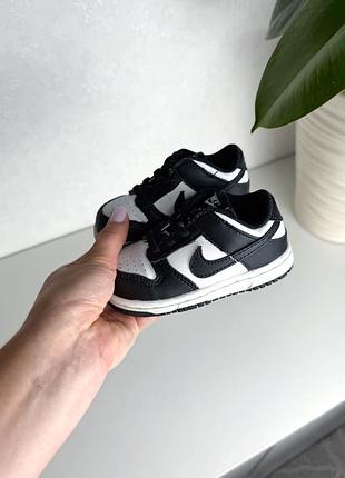 Дитячі кросівки nike 4