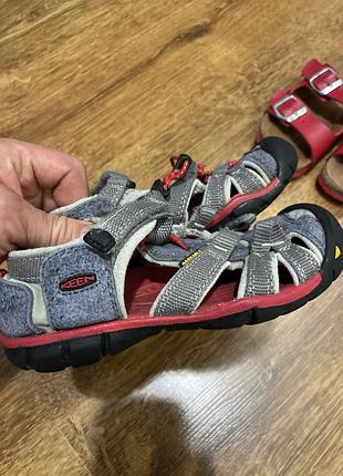 Бомоніжки сандалі keen 30(18,5)