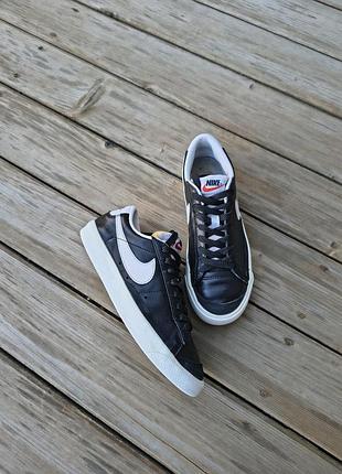 Кроссовки найк. nike blazer. nike. кроссовки 37,5 размер. кроссовки nike. кроссовки кожаные.