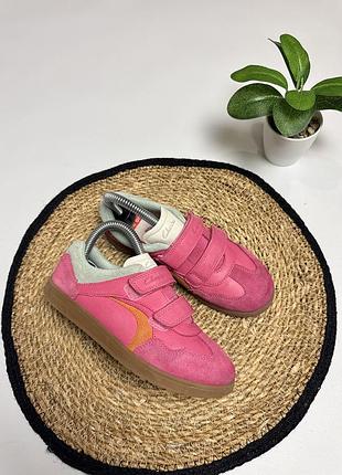 Кросівки clarks для дівчинки