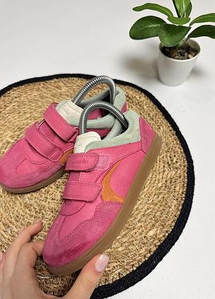 Кросівки clarks для дівчинки 5