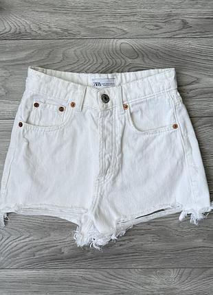 Шорти zara