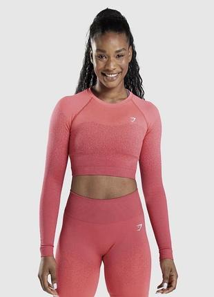 Спортивний кроп-топ з довгими рукавами та ефектом омбре від gymshark