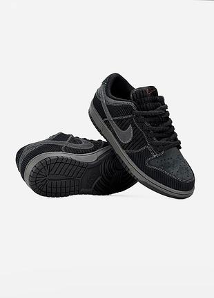 Nike dunk low “triple black corduroy” 2