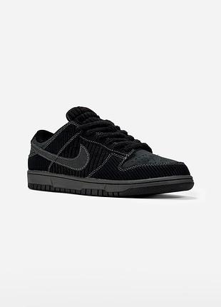 Nike dunk low “triple black corduroy” 3