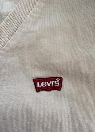 Футболка. levi's 4