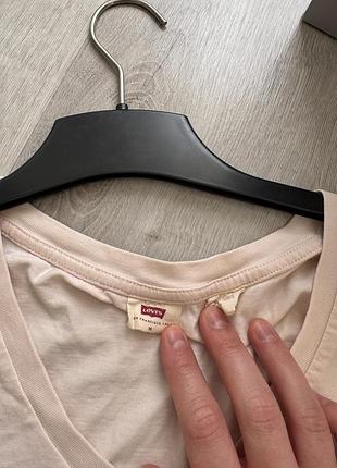 Футболка. levi's 5