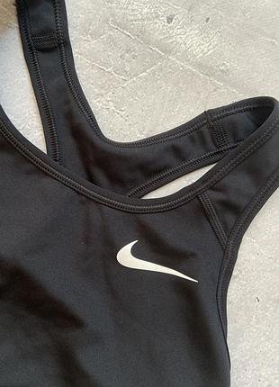 Спортивний топ nike 2