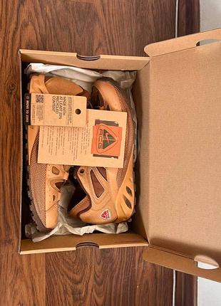 Кроссовки nike acg air exploraid 2