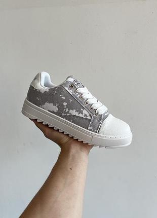 Numeris atelier pigment grey white 📦 37 43