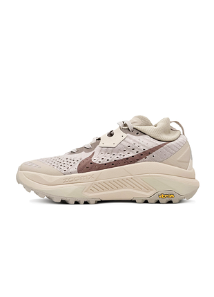 Чоловічі кросівки nike acg zegama trail beige