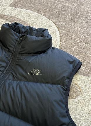 Пухова жилетка nike 2