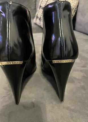 Burberry розмір 37 3