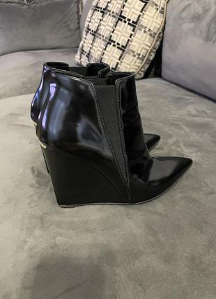 Burberry розмір 37 4
