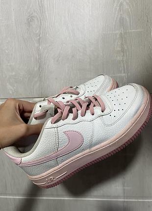 Кросівки жіночі nike air force біло-рожеві 36 розмір