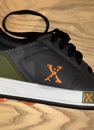 Ролики кросівки heelys sidewalk. розмір 32, устілка 19-20 см.