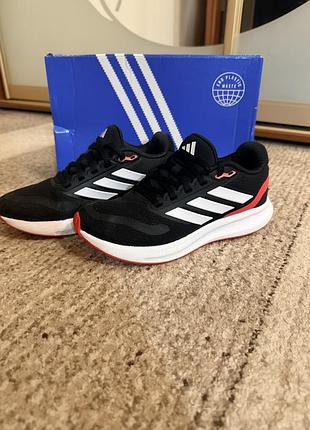 Кросівки adidas 35-36р 4