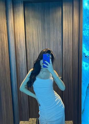 Довга сукня жіноча zara біла розмір s