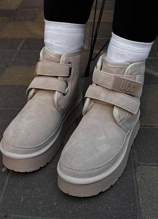 Уггі жіночі neumel platform beige 4