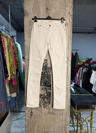 Джинсы slim