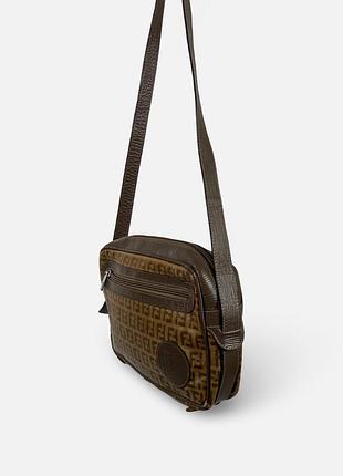 Вінтажна монограмна сумка fendi 2