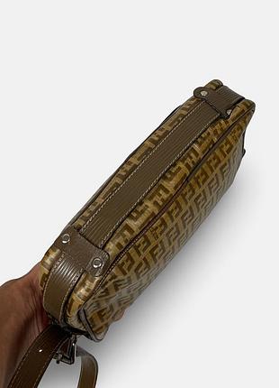 Вінтажна монограмна сумка fendi 4