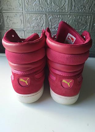 Женские высокие кроссовки puma. 3