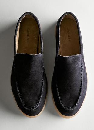 Жіночі шкіряні лофери massimo dutti