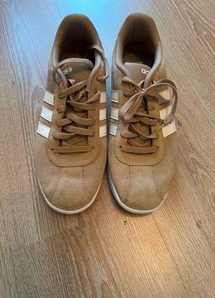 Замшевые кроссовки adidas 3